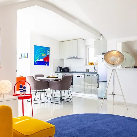 Blue Bay Apartment