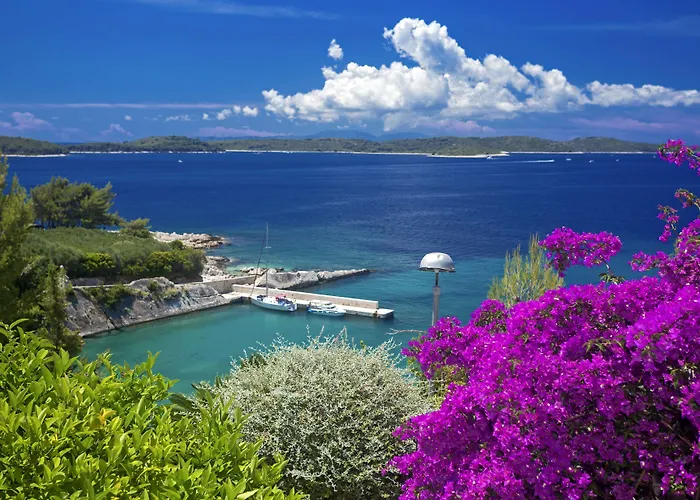 Blue Bay شقة هفار